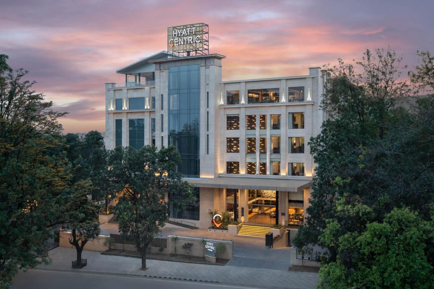 Hyatt Centric Rajpur Road Dehradun Hotel Esterno foto